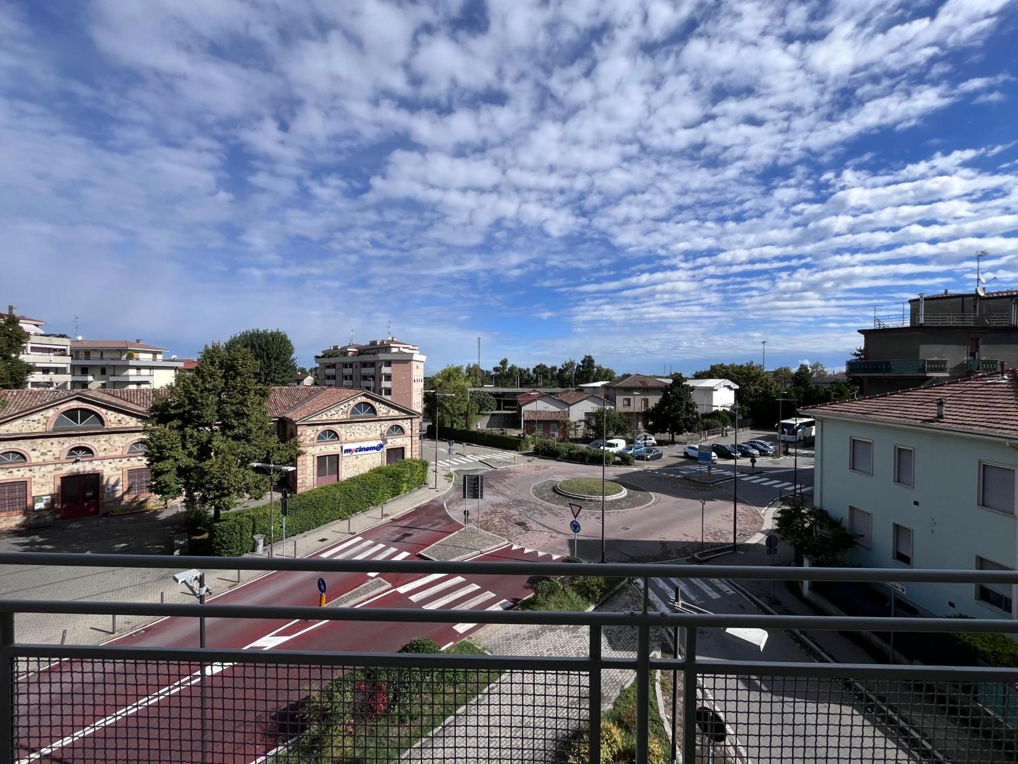 Dealuna Motel Fidenza Exterior photo